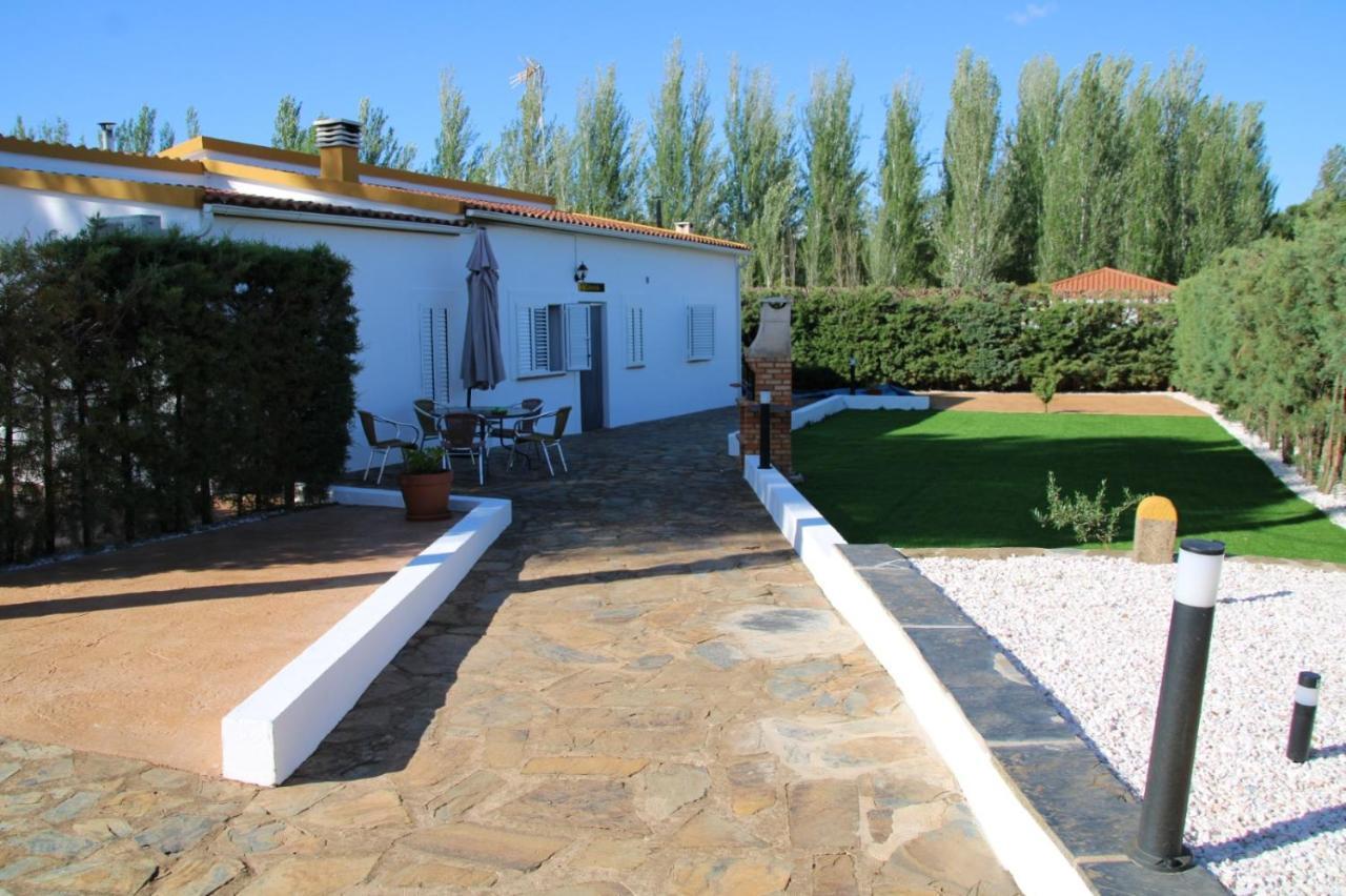 Alojamientos Rurales La Codosera Exteriör bild